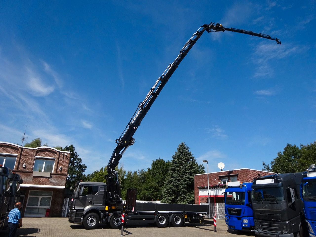 MAN 35.510 P+ 955 Effer jib Seilwind(100t Meterkran MAN 35.510 P+ 955 Effer jib Seilwind(100t Meterkran - משאית מנוף, משאית צד נופל/ שטוחה: תמונה 3 MAN 35.510 P+ 955 Effer jib Seilwind(100t Meterkran MAN 35.510 P+ 955 Effer jib Seilwind(100t Meterkran - משאית מנוף, משאית צד נופל/ שטוחה: תמונה 3