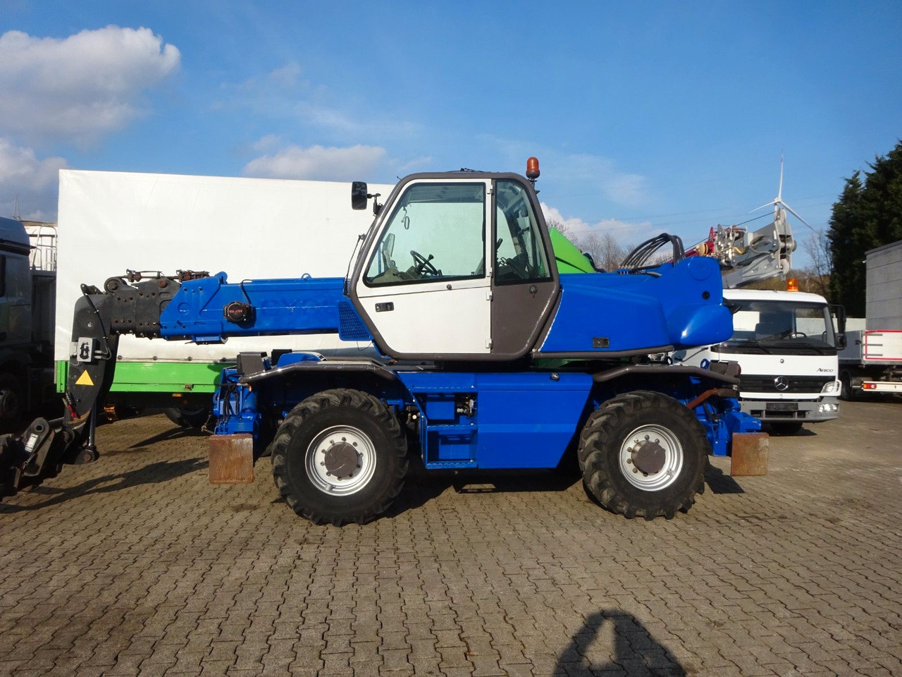 Manitou Teleskoplader MRT 2150 mit Palettengabel - מפעיל טלסקופי: תמונה 1 Manitou Teleskoplader MRT 2150 mit Palettengabel - מפעיל טלסקופי: תמונה 1