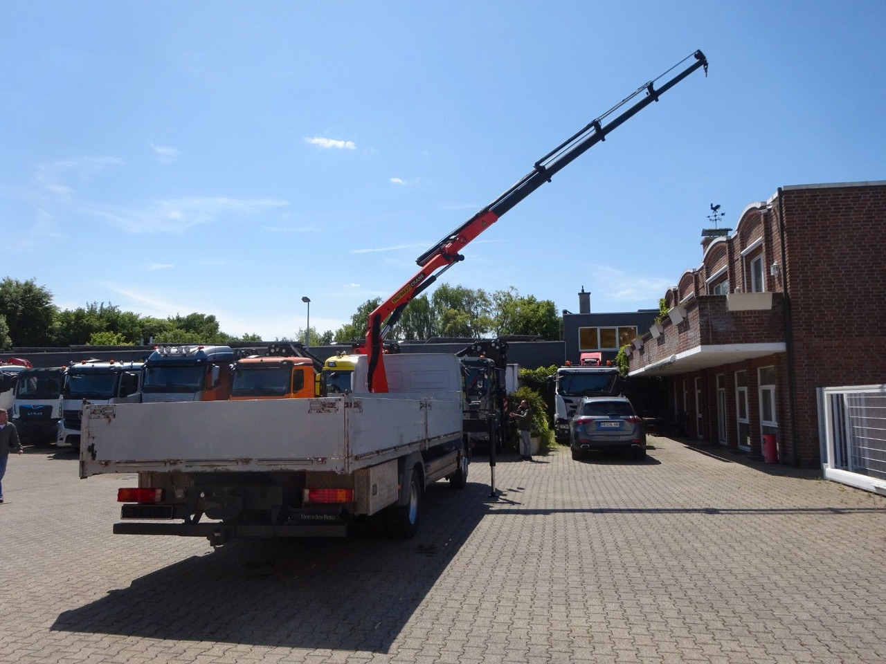 Mercedes-Benz 1222 Atego mit Palfinger PK8501 Kran 4x2 - משאית צד נופל/ שטוחה, משאית מנוף: תמונה 5 Mercedes-Benz 1222 Atego mit Palfinger PK8501 Kran 4x2 - משאית צד נופל/ שטוחה, משאית מנוף: תמונה 5