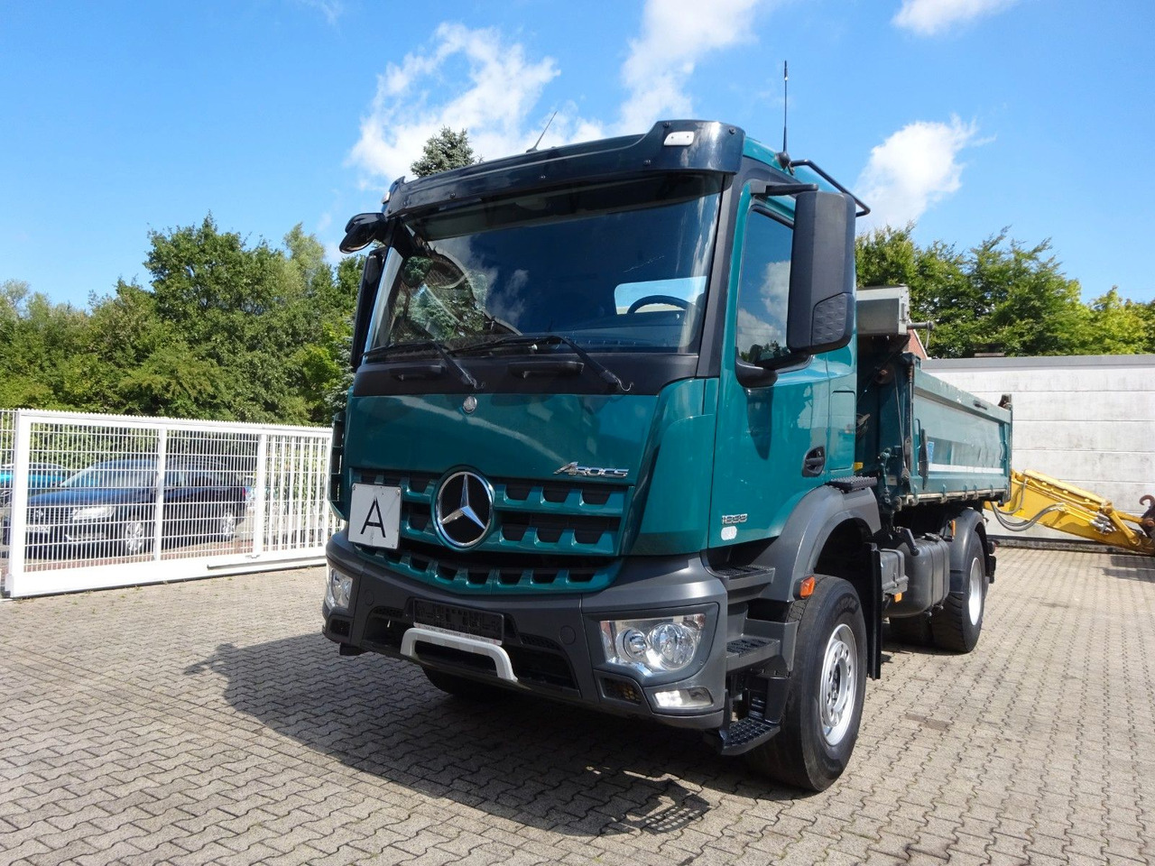 Mercedes-Benz 1833 Actros MEILLER 3Skipper 4x2 - מזהיר: תמונה 3 Mercedes-Benz 1833 Actros MEILLER 3Skipper 4x2 - מזהיר: תמונה 3