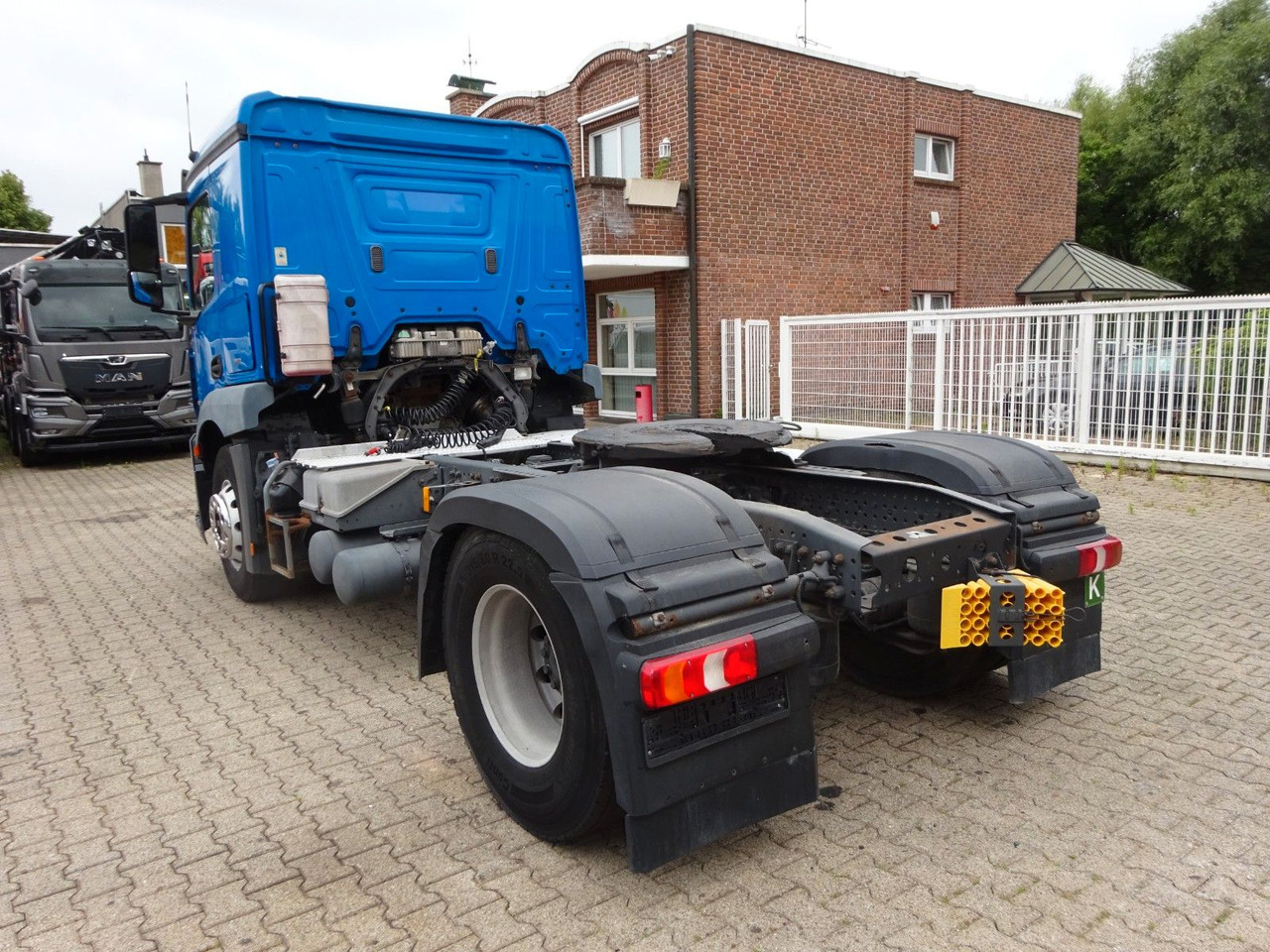 Mercedes-Benz 1840 Actros SZM 4x2 - יחידת טרקטור: תמונה 4 Mercedes-Benz 1840 Actros SZM 4x2 - יחידת טרקטור: תמונה 4