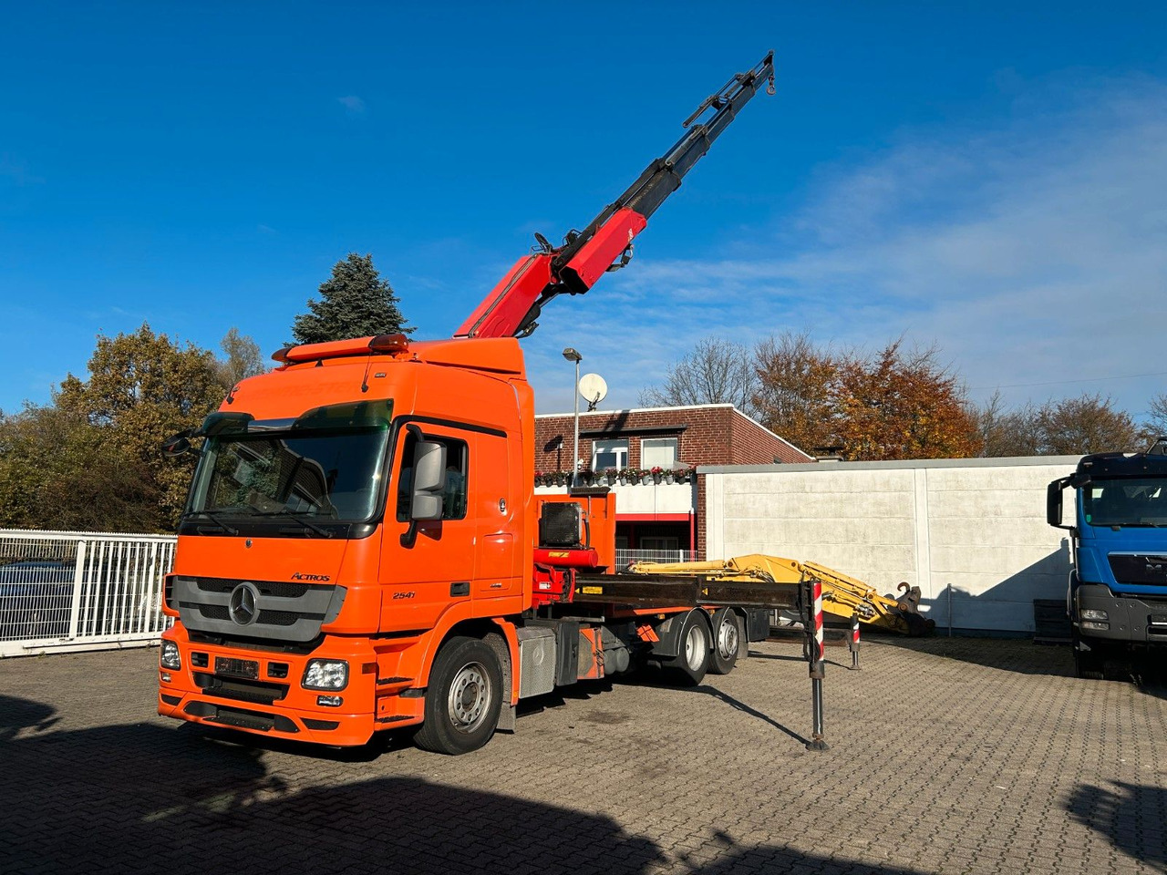 Mercedes-Benz 2541 Actros Plattform + FASSI Kran 6X2 - משאית מנוף: תמונה 3 Mercedes-Benz 2541 Actros Plattform + FASSI Kran 6X2 - משאית מנוף: תמונה 3