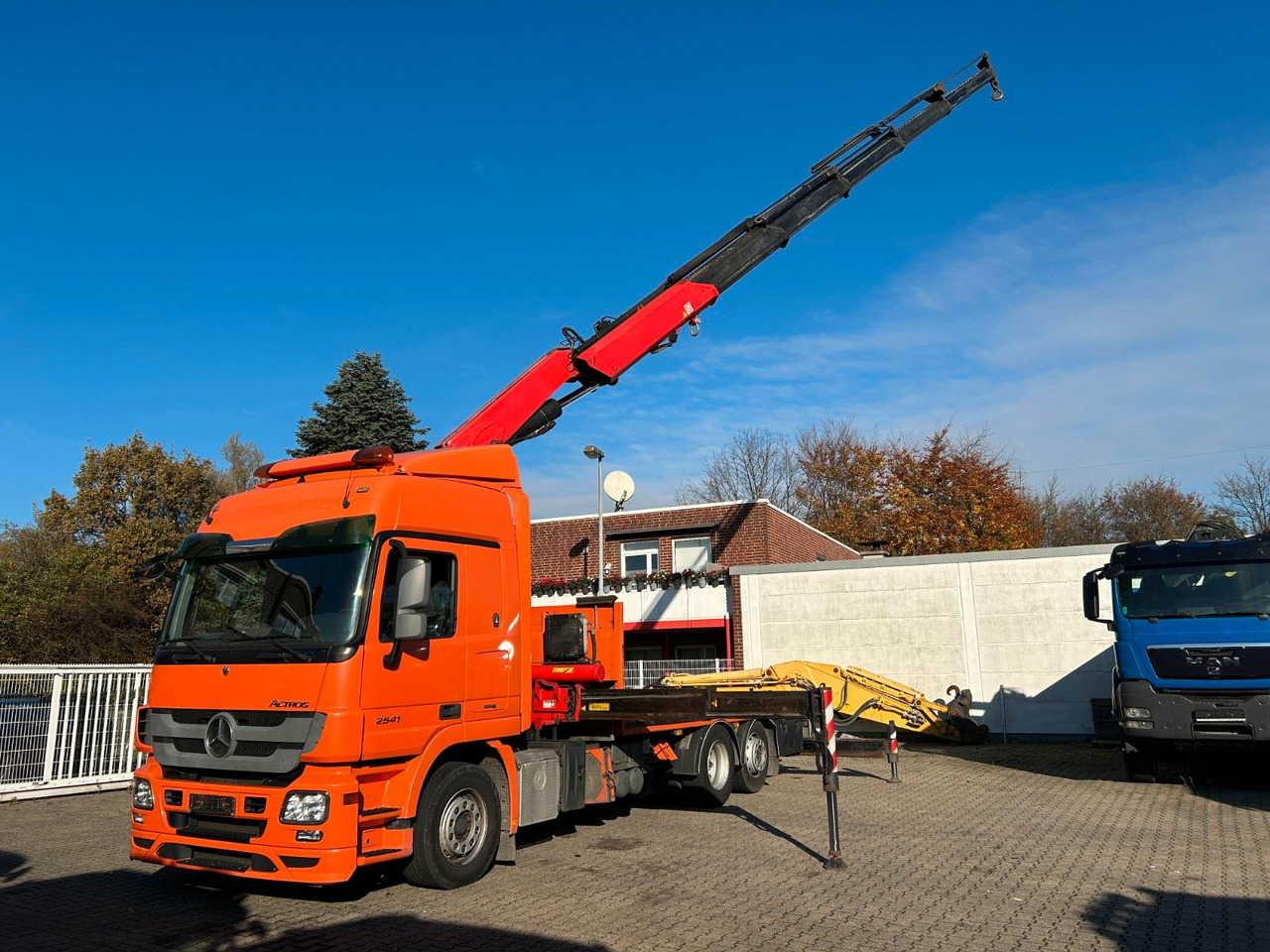 Mercedes-Benz 2541 Actros Plattform + FASSI Kran 6X2 - משאית מנוף: תמונה 5 Mercedes-Benz 2541 Actros Plattform + FASSI Kran 6X2 - משאית מנוף: תמונה 5