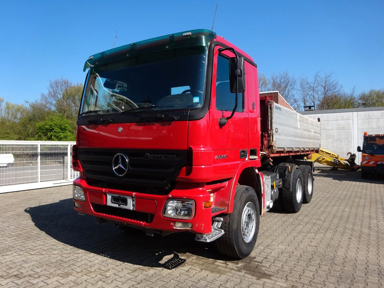 Mercedes-Benz 2646 Actros 3Seitenkipper 6x4 - מזהיר: תמונה 2 Mercedes-Benz 2646 Actros 3Seitenkipper 6x4 - מזהיר: תמונה 2