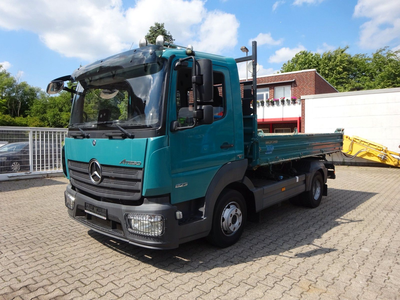 Mercedes-Benz 823 Atego MEILLER 3Skipper 4x2 - כלי רכב מסחרי מזהיר: תמונה 3 Mercedes-Benz 823 Atego MEILLER 3Skipper 4x2 - כלי רכב מסחרי מזהיר: תמונה 3