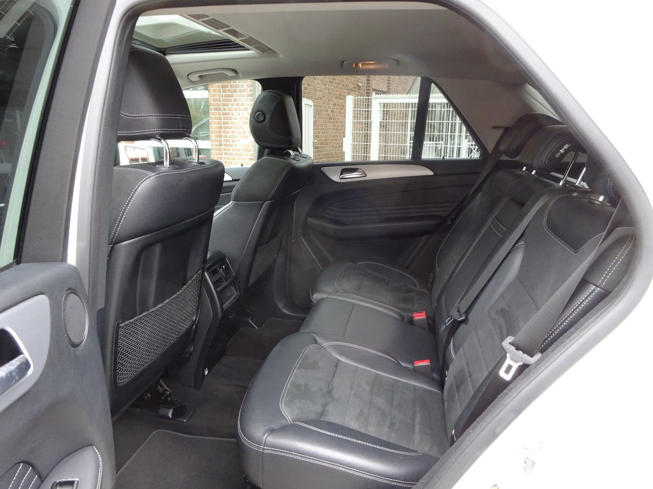 SUV Mercedes-Benz ML 350 CDI BlueTec Mercedes-Benz ML 350 CDI BlueTec.  AMG Paket: תמונה 10