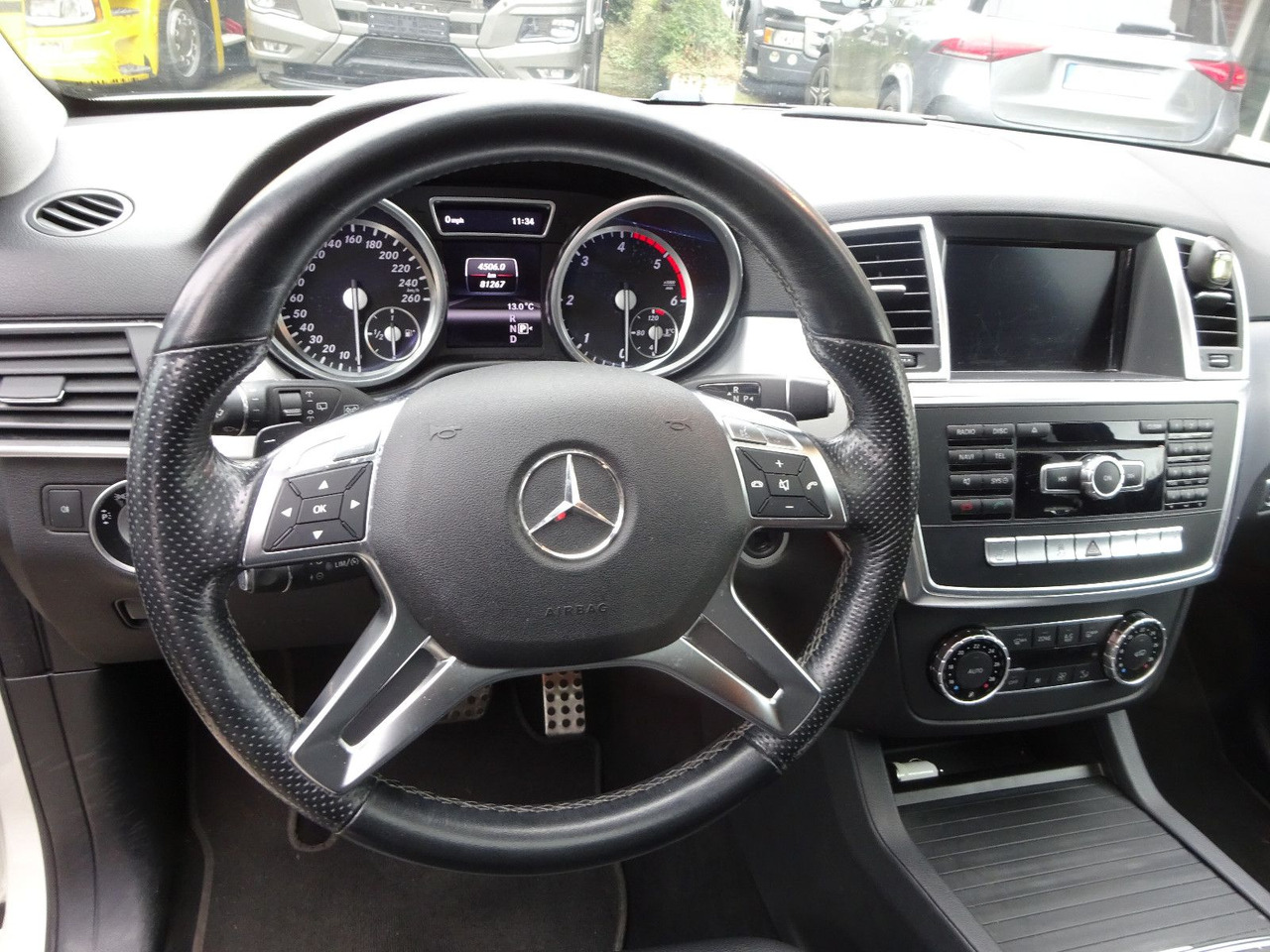 SUV Mercedes-Benz ML 350 CDI BlueTec Mercedes-Benz ML 350 CDI BlueTec.  AMG Paket: תמונה 7