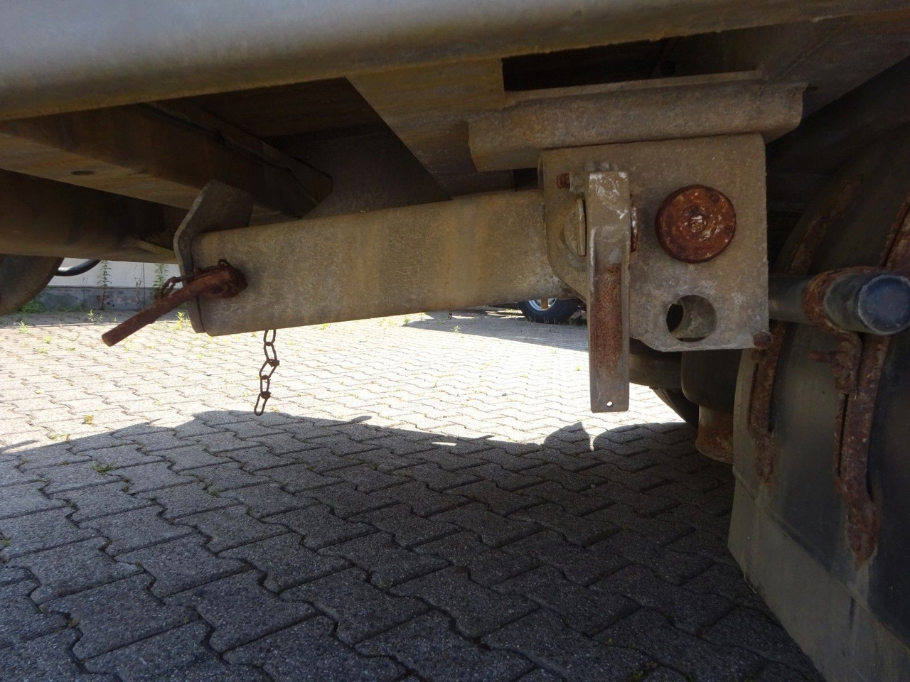 קרון נגרר עם מטען נמוך Möslein Tieflader Anhänger mit 3 Achsen und Rampen: תמונה 10