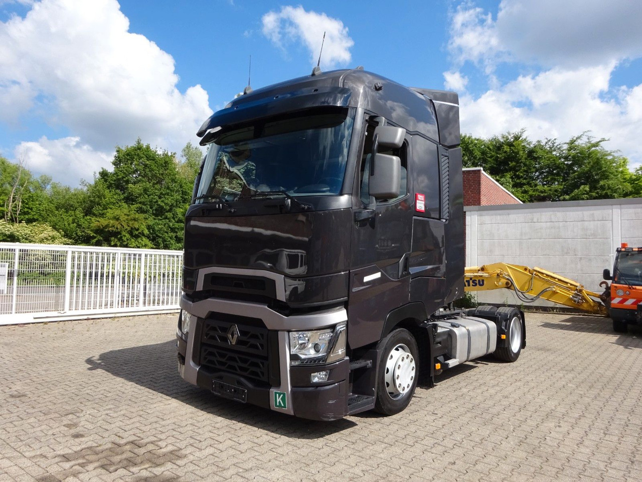 Renault T 520 Komfort SZM 4x2 - יחידת טרקטור: תמונה 2 Renault T 520 Komfort SZM 4x2 - יחידת טרקטור: תמונה 2