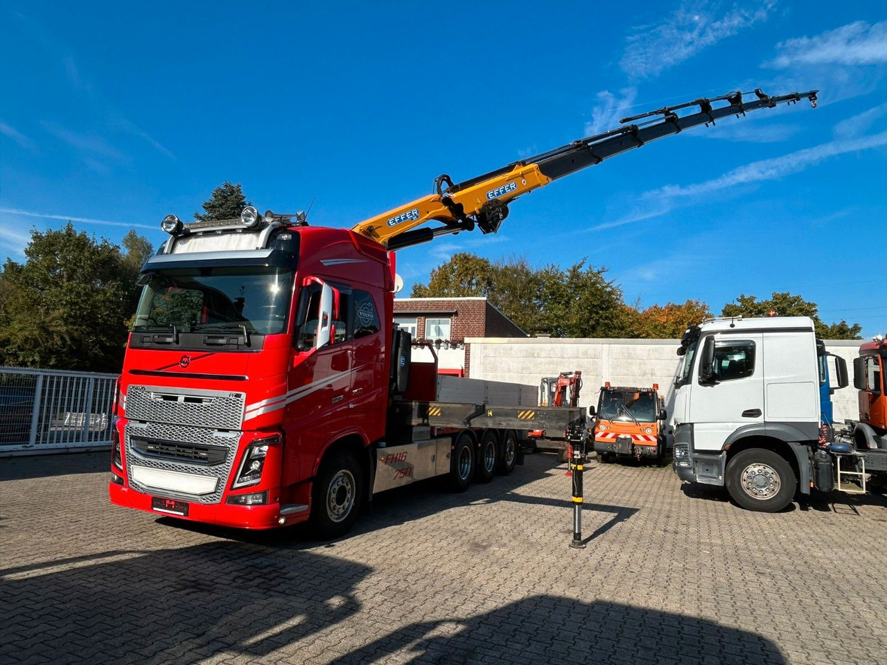 Volvo Autokran FH16 750 Pritsche EFFER 395/8S Lenk - משאית מנוף: תמונה 1 Volvo Autokran FH16 750 Pritsche EFFER 395/8S Lenk - משאית מנוף: תמונה 1
