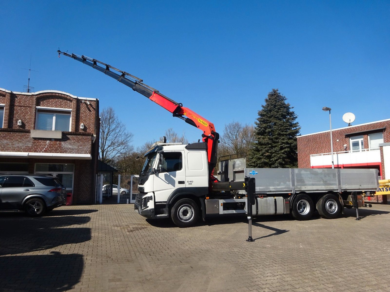 Volvo FMX 540 Pritsche + PK 33002 Kran 6x2 - משאית מנוף: תמונה 4 Volvo FMX 540 Pritsche + PK 33002 Kran 6x2 - משאית מנוף: תמונה 4