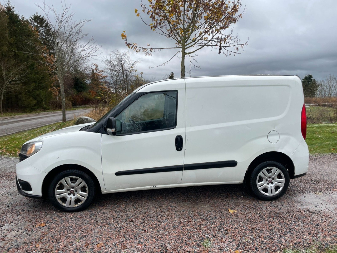 Fiat Doblo Doblò Basis Kasten 1.3 diesel - רכב סטיישן: תמונה 2 Fiat Doblo Doblò Basis Kasten 1.3 diesel - רכב סטיישן: תמונה 2