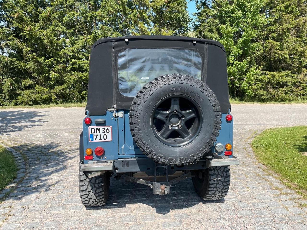 Land Rover LR Defender 90 Soft Top V8 Automatic 60000 brutt Land Rover LR Defender 90 SoftTop V8 Automatic - טנדר: תמונה 4 Land Rover LR Defender 90 Soft Top V8 Automatic 60000 brutt Land Rover LR Defender 90 SoftTop V8 Automatic - טנדר: תמונה 4