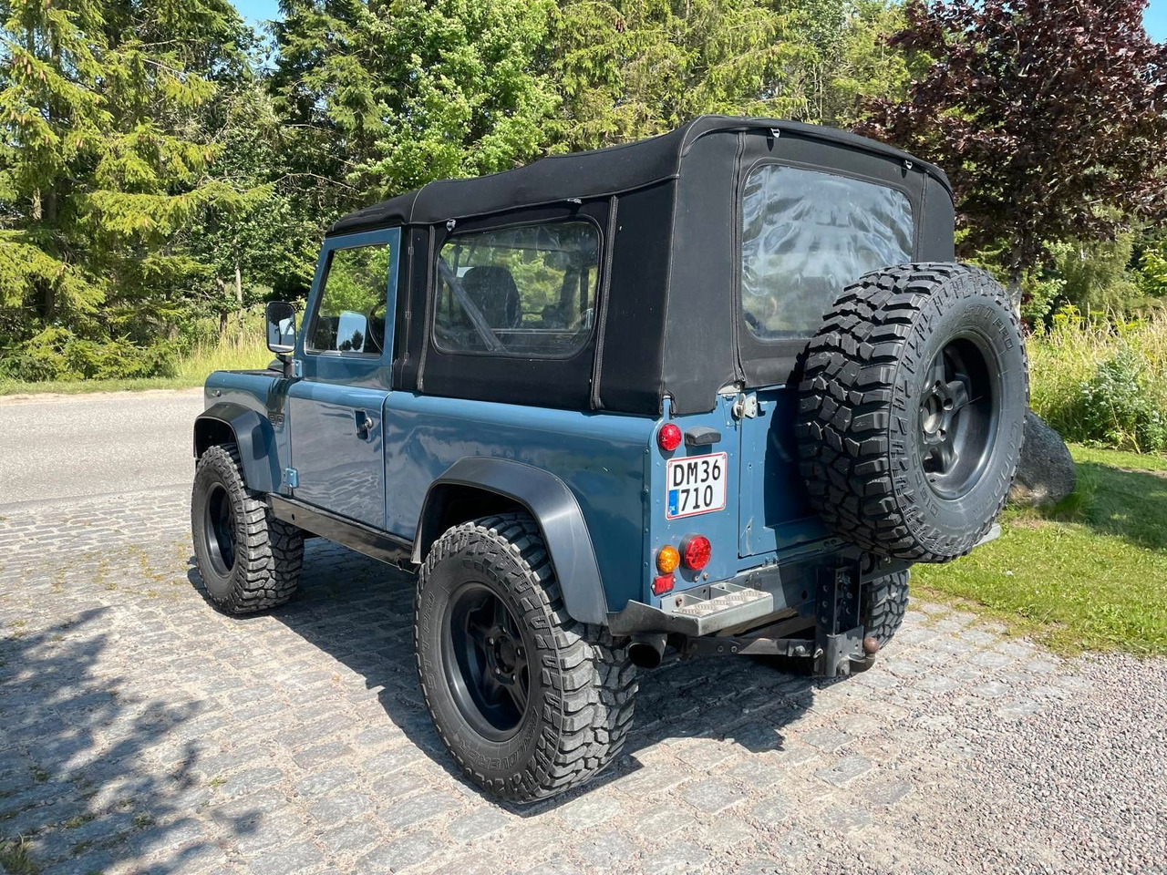 Land Rover LR Defender 90 Soft Top V8 Automatic 60000 brutt Land Rover LR Defender 90 SoftTop V8 Automatic - טנדר: תמונה 3 Land Rover LR Defender 90 Soft Top V8 Automatic 60000 brutt Land Rover LR Defender 90 SoftTop V8 Automatic - טנדר: תמונה 3
