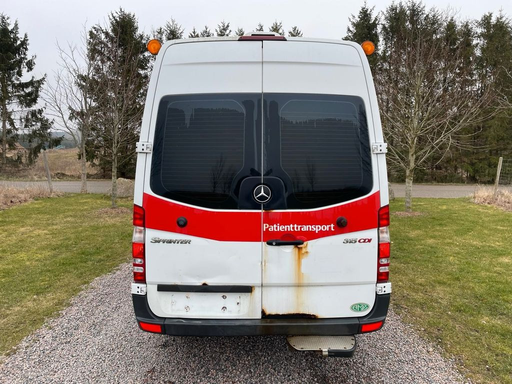Mercedes-Benz Sprinter 315 CDI *ambulance *5800 € netto - אמבולנס: תמונה 4 Mercedes-Benz Sprinter 315 CDI *ambulance *5800 € netto - אמבולנס: תמונה 4