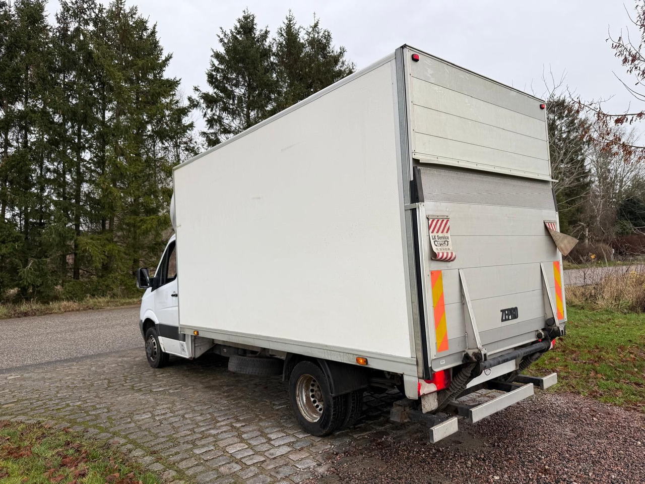 Mercedes-Benz Sprinter II 316 CDI Box + Lift *8200 EUR netto - כלי רכב מסחרי עם לוח: תמונה 4 Mercedes-Benz Sprinter II 316 CDI Box + Lift *8200 EUR netto - כלי רכב מסחרי עם לוח: תמונה 4