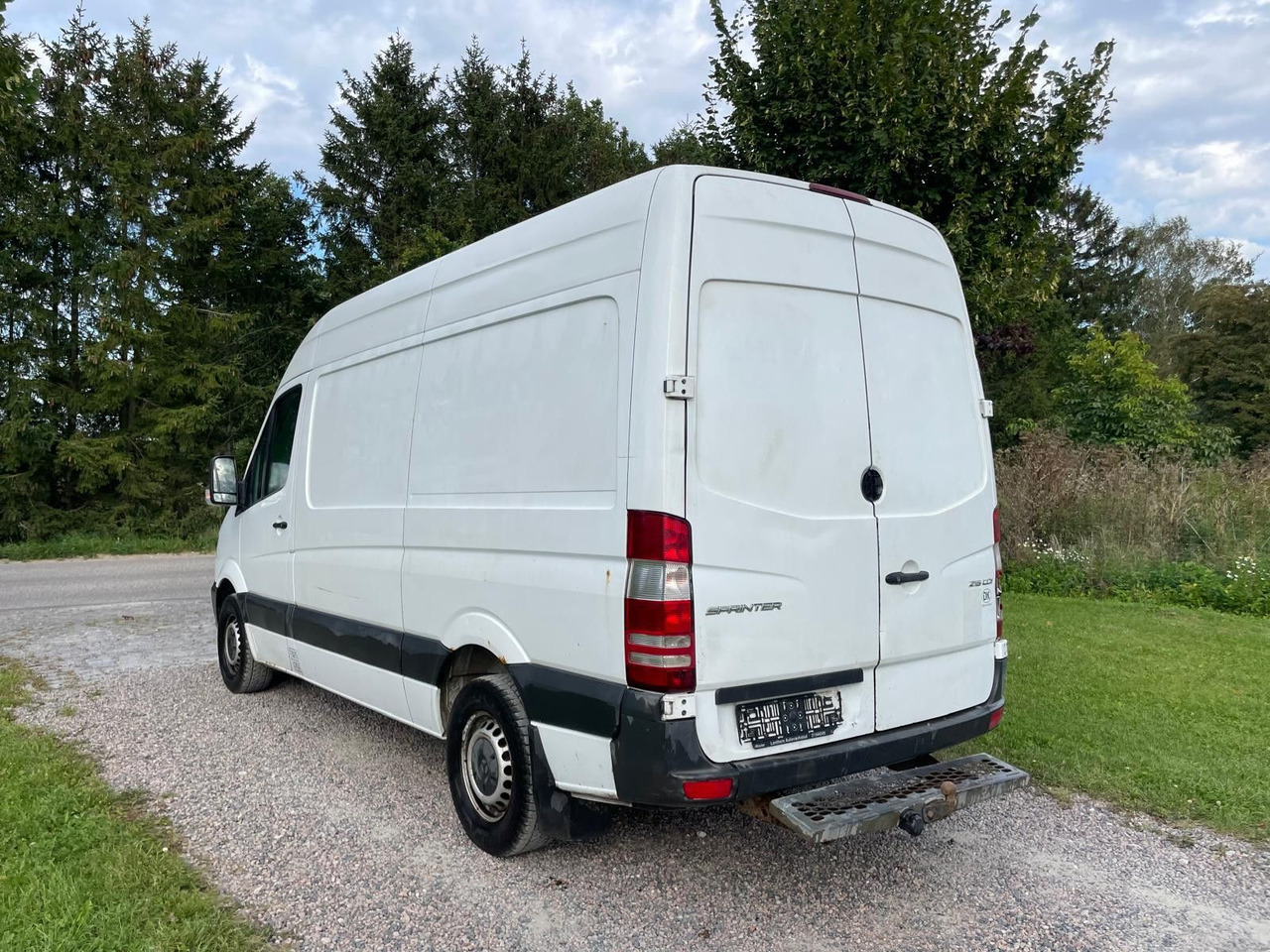 Mercedes-Benz Sprinter II Kasten 216 CDI Lang + Hoch - כלי רכב מסחרי קטן: תמונה 4 Mercedes-Benz Sprinter II Kasten 216 CDI Lang + Hoch - כלי רכב מסחרי קטן: תמונה 4