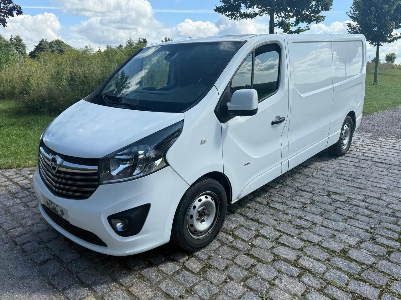 Opel Vivaro 1.6 cdti BiTurbo LANG *6000€ netto - כלי רכב מסחרי קטן: תמונה 1 Opel Vivaro 1.6 cdti BiTurbo LANG *6000€ netto - כלי רכב מסחרי קטן: תמונה 1