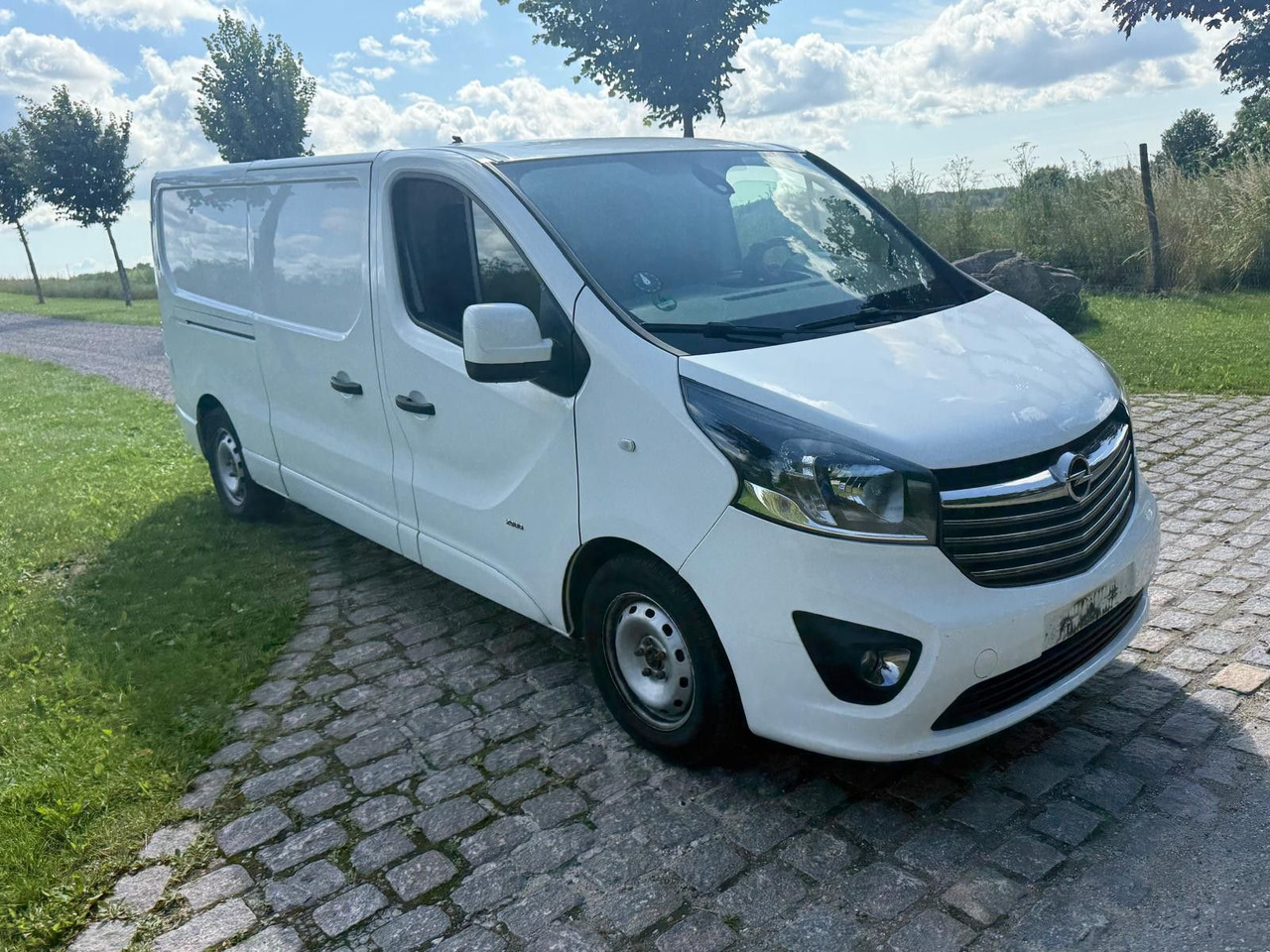 Opel Vivaro 1.6 cdti BiTurbo LANG *6000€ netto - כלי רכב מסחרי קטן: תמונה 2 Opel Vivaro 1.6 cdti BiTurbo LANG *6000€ netto - כלי רכב מסחרי קטן: תמונה 2