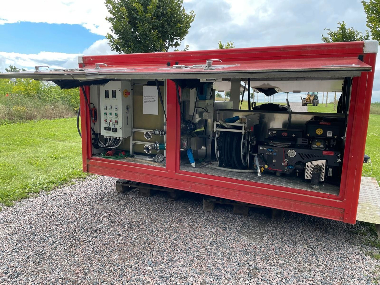 ROSENBAUER Fire extinguishing container - מכל/ גוף החלפה: תמונה 1 ROSENBAUER Fire extinguishing container - מכל/ גוף החלפה: תמונה 1