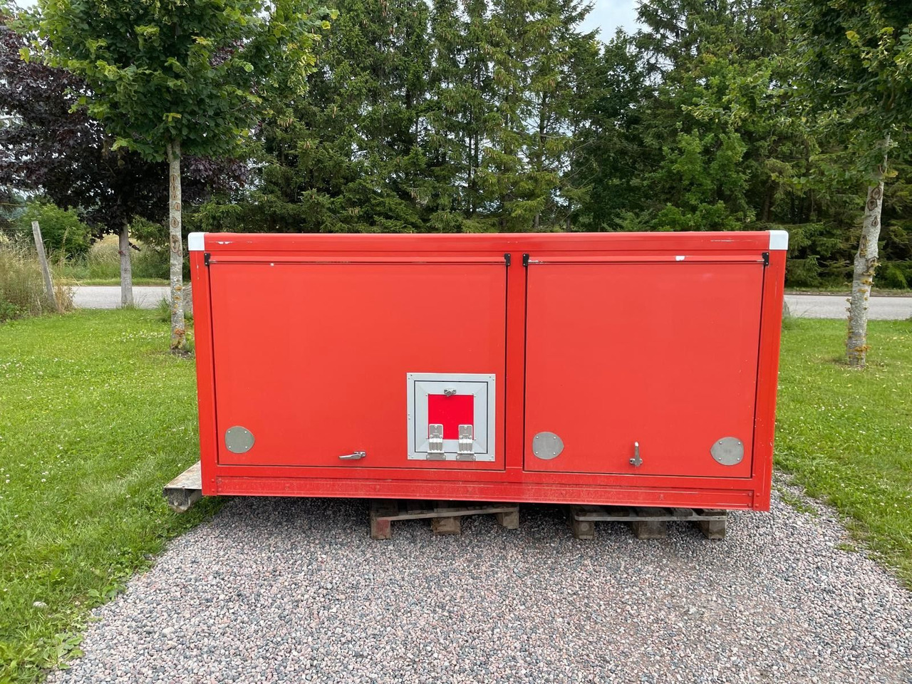 ROSENBAUER Fire extinguishing container - מכל/ גוף החלפה: תמונה 3 ROSENBAUER Fire extinguishing container - מכל/ גוף החלפה: תמונה 3