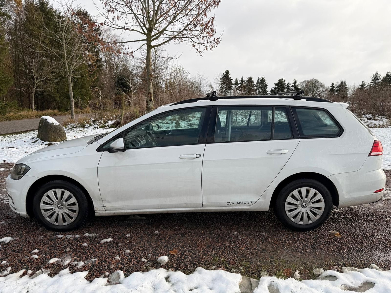 Volkswagen Golf VII Variant Comfortline - רכב סטיישן: תמונה 2 Volkswagen Golf VII Variant Comfortline - רכב סטיישן: תמונה 2