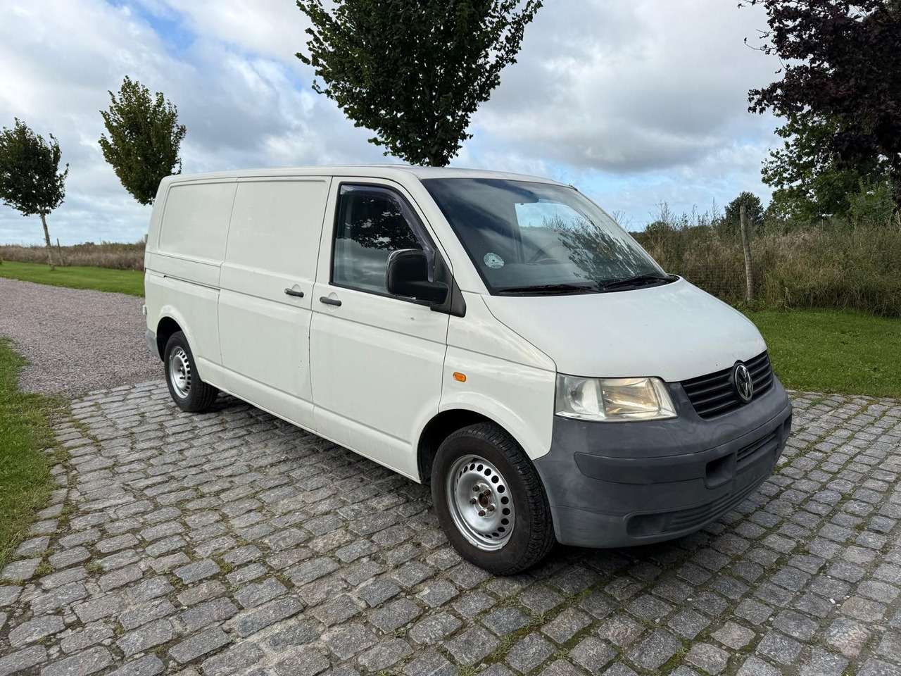 Volkswagen T5 Transporter 2.5 TDI Kasten lang - כלי רכב מסחרי קטן: תמונה 1 Volkswagen T5 Transporter 2.5 TDI Kasten lang - כלי רכב מסחרי קטן: תמונה 1