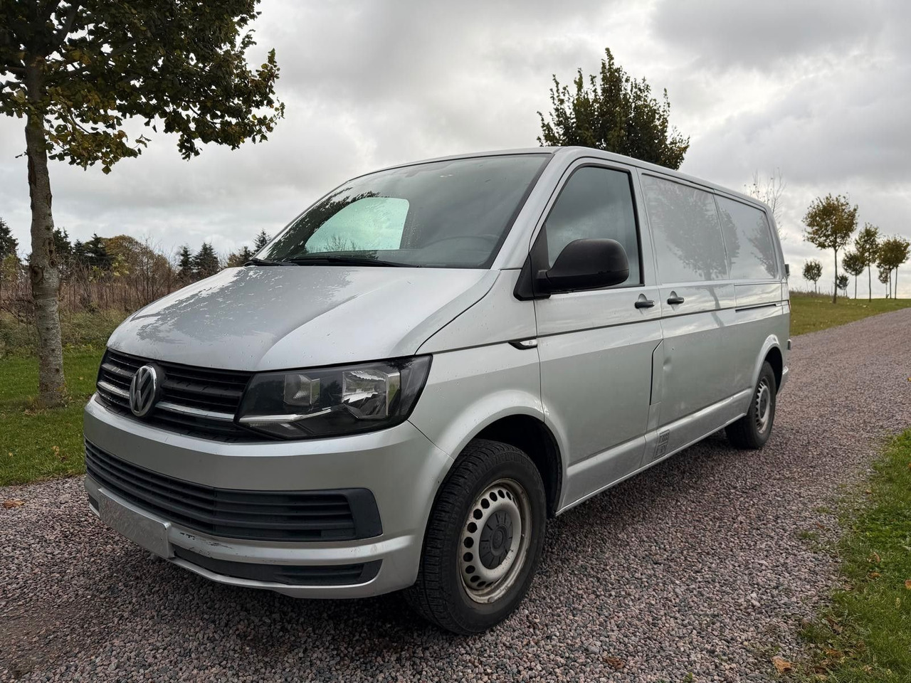 Volkswagen T6 Transporter Kasten lang - כלי רכב מסחרי לנוסעים: תמונה 1 Volkswagen T6 Transporter Kasten lang - כלי רכב מסחרי לנוסעים: תמונה 1