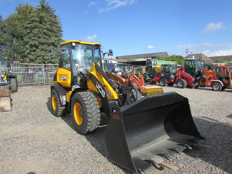 JCB 409 Radlader 46.500 EUR - מעמיס גלגלים: תמונה 4 JCB 409 Radlader 46.500 EUR - מעמיס גלגלים: תמונה 4