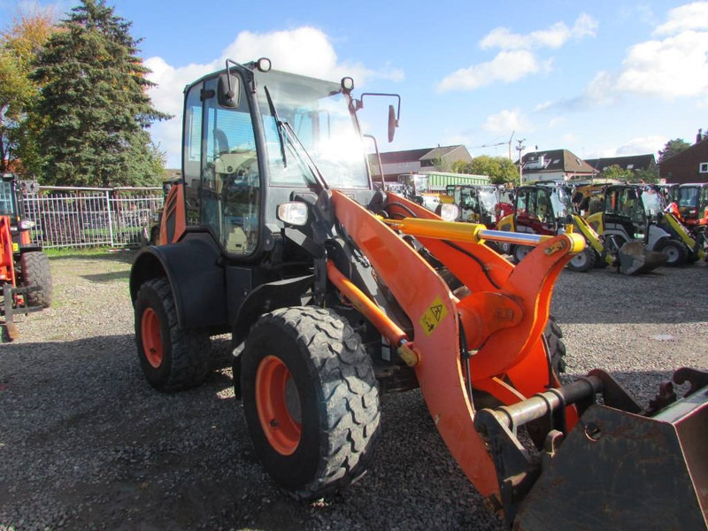 Komatsu WA 100 M-7 Radlader 28.000 EUR - מעמיס גלגלים: תמונה 3 Komatsu WA 100 M-7 Radlader 28.000 EUR - מעמיס גלגלים: תמונה 3