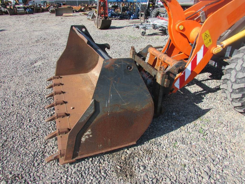 Komatsu WA 100 M-7 Radlader 31.000 EUR - מעמיס גלגלים: תמונה 2 Komatsu WA 100 M-7 Radlader 31.000 EUR - מעמיס גלגלים: תמונה 2