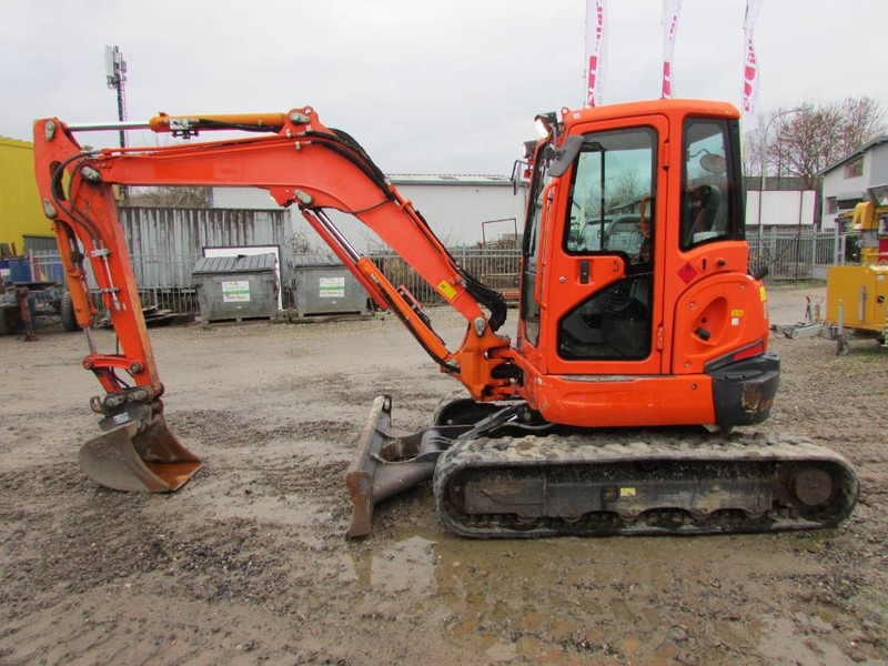 Kubota U 55-4 HI Minibagger 26.500 EUR - מיני מחפר: תמונה 1 Kubota U 55-4 HI Minibagger 26.500 EUR - מיני מחפר: תמונה 1