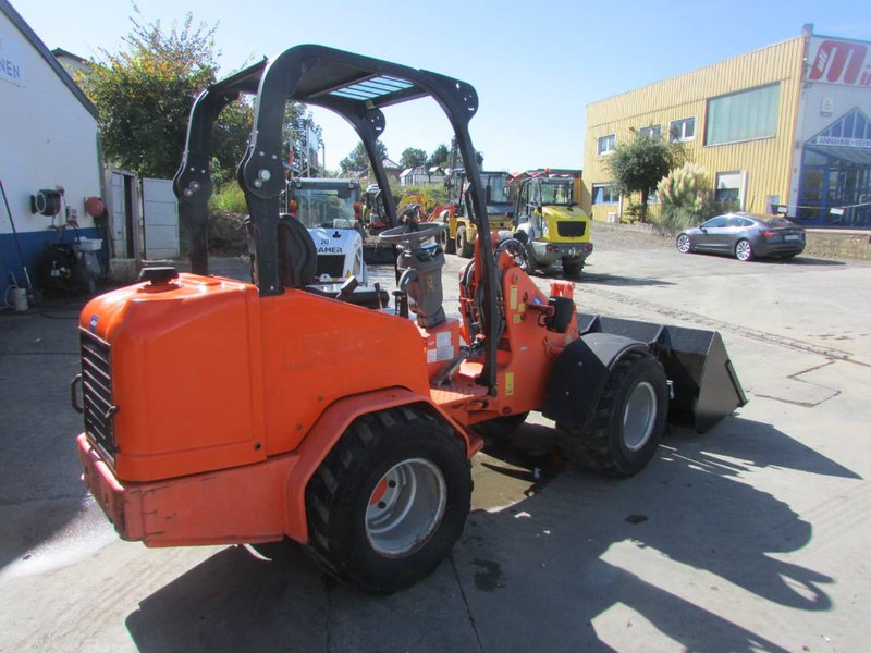 Schäffer 2436 Radlader 22.500 EUR - מעמיס גלגלים: תמונה 4 Schäffer 2436 Radlader 22.500 EUR - מעמיס גלגלים: תמונה 4