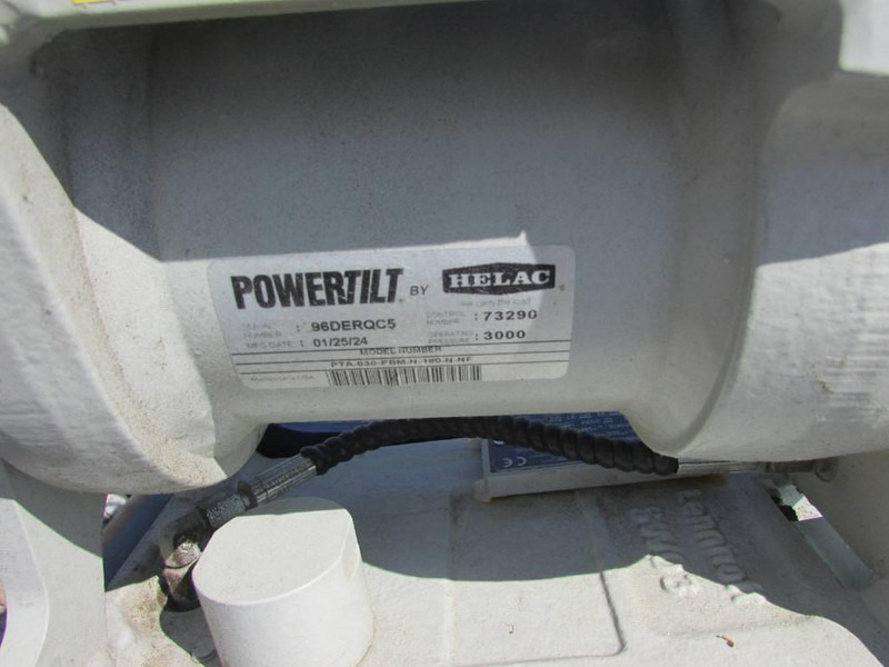 Takeuchi TB 225 Minibagger 44.000 EUR - מיני מחפר: תמונה 4 Takeuchi TB 225 Minibagger 44.000 EUR - מיני מחפר: תמונה 4