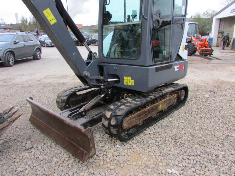 Terex TC 35-2 Minibagger 24.500 EUR Top Zustand - מיני מחפר: תמונה 2 Terex TC 35-2 Minibagger 24.500 EUR Top Zustand - מיני מחפר: תמונה 2