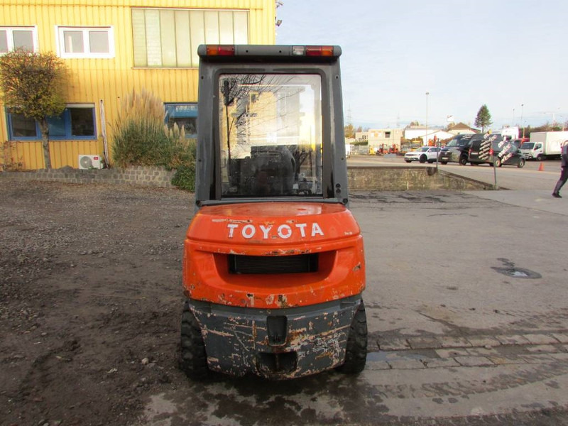 Toyota 62-7 FDF 30 Diesel Gabelstapler 10.500 EUR - מלגזת סולר: תמונה 4 Toyota 62-7 FDF 30 Diesel Gabelstapler 10.500 EUR - מלגזת סולר: תמונה 4