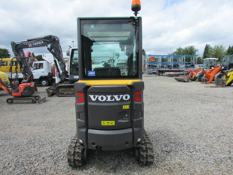 Volvo EC 18 E Minibagger 24.500 EUR - מיני מחפר: תמונה 5 Volvo EC 18 E Minibagger 24.500 EUR - מיני מחפר: תמונה 5