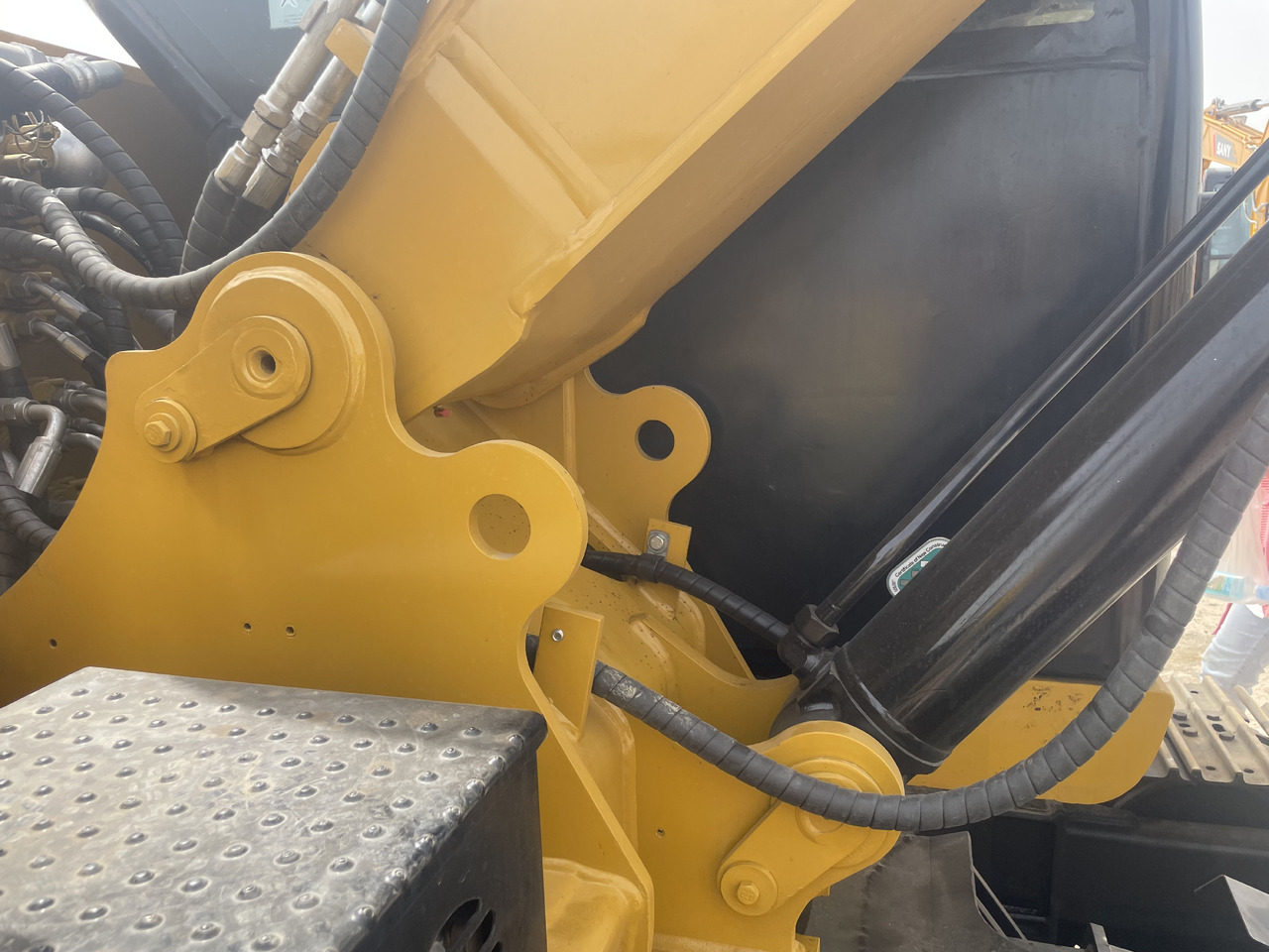 מיני מחפר CAT 307: תמונה 10