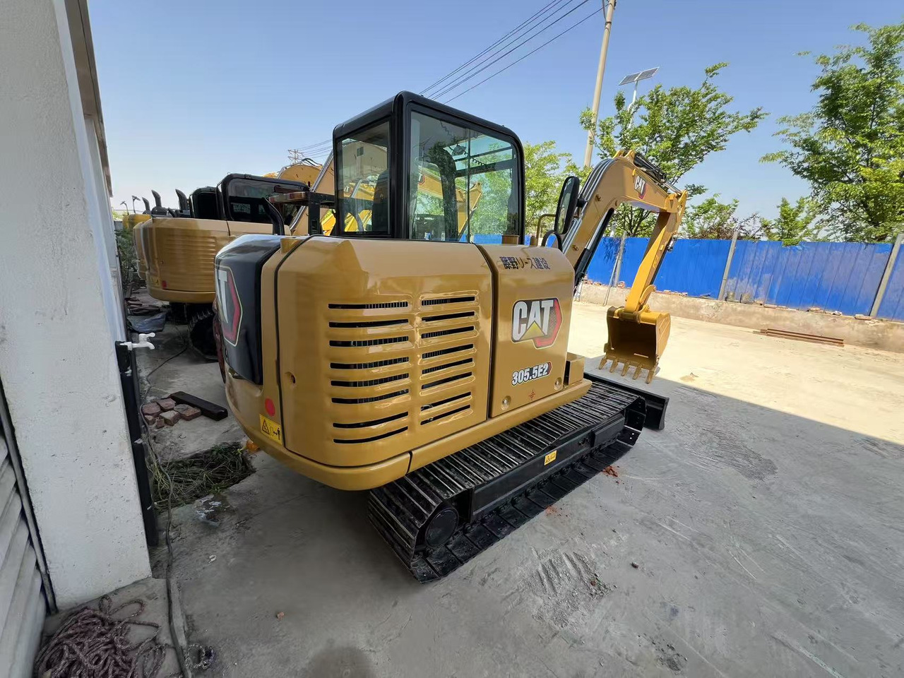 CATERPILLAR 305.5E2 - מיני מחפר: תמונה 2 CATERPILLAR 305.5E2 - מיני מחפר: תמונה 2