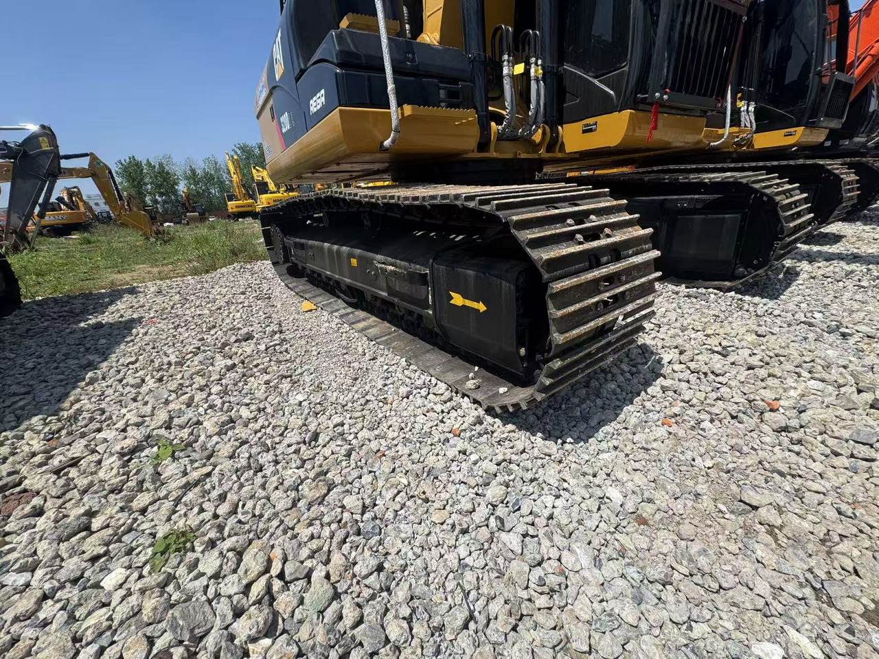 CATERPILLAR 320D2L - מחפר סורק: תמונה 3 CATERPILLAR 320D2L - מחפר סורק: תמונה 3