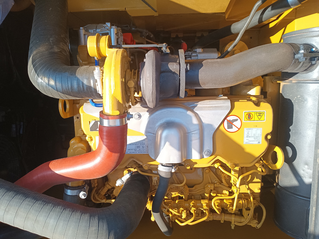 CATERPILLAR 320GC - מחפר סורק: תמונה 5 CATERPILLAR 320GC - מחפר סורק: תמונה 5
