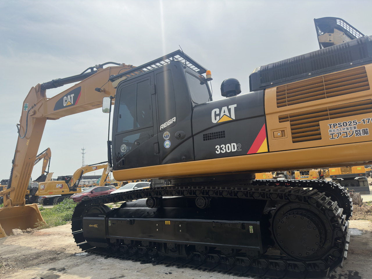 CATERPILLAR 330D2 - מחפר סורק: תמונה 1 CATERPILLAR 330D2 - מחפר סורק: תמונה 1