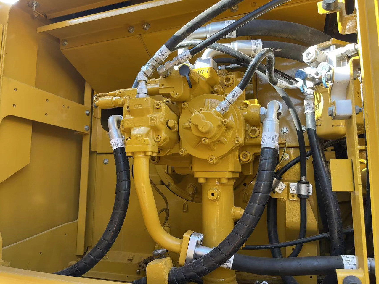 CATERPILLAR 349D2L - מחפר סורק: תמונה 4 CATERPILLAR 349D2L - מחפר סורק: תמונה 4