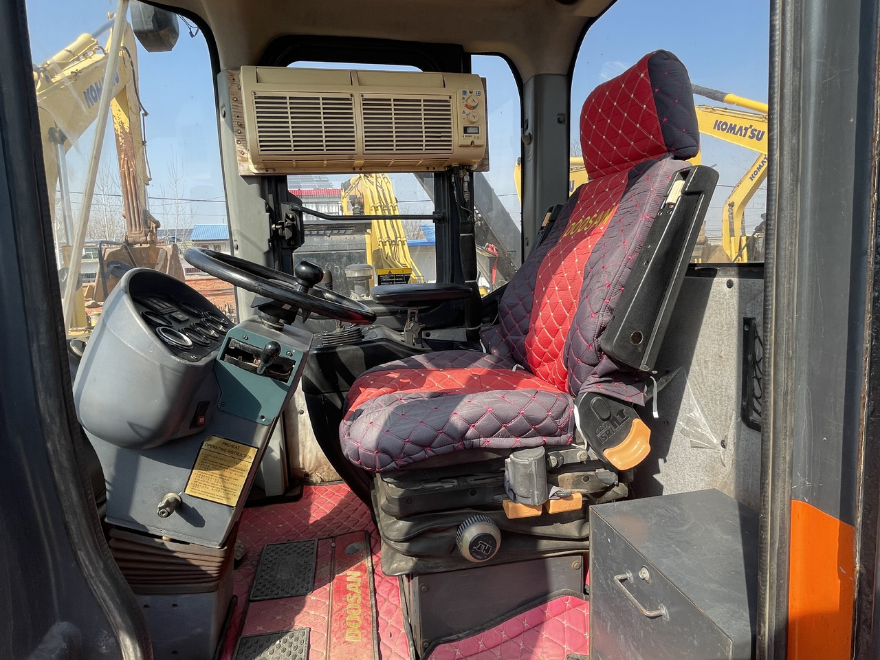 מעמיס גלגלים DOOSAN DL505-9C: תמונה 8