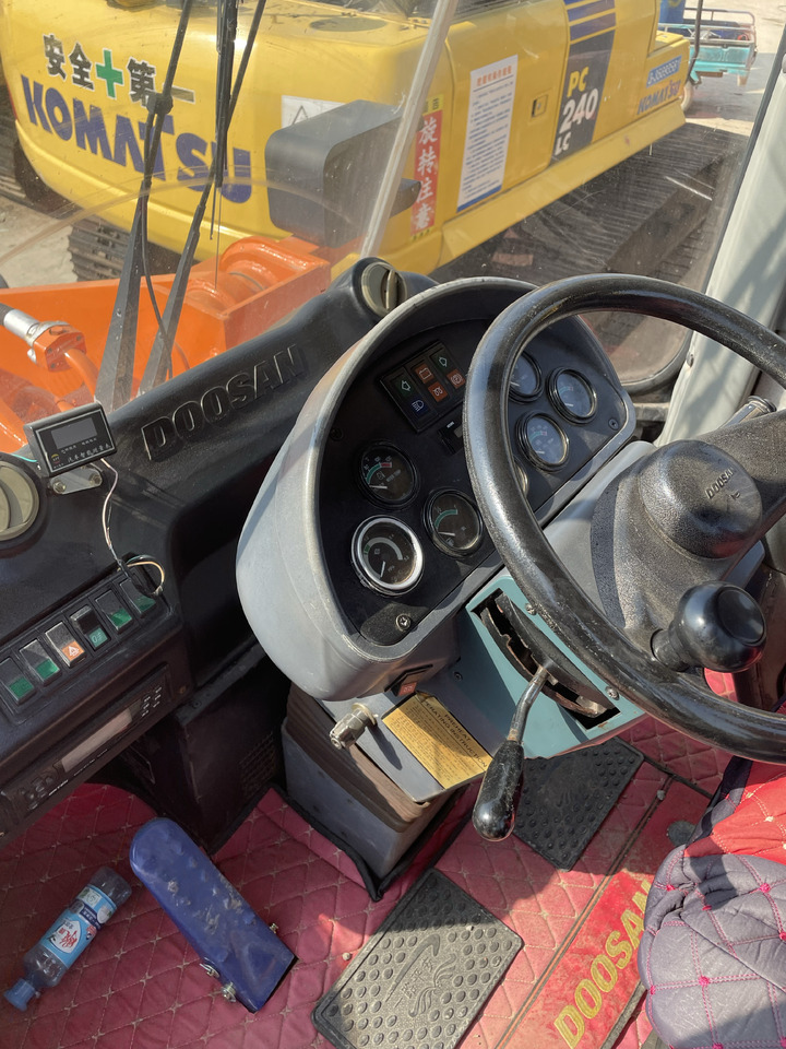 מעמיס גלגלים DOOSAN DL505-9C: תמונה 9