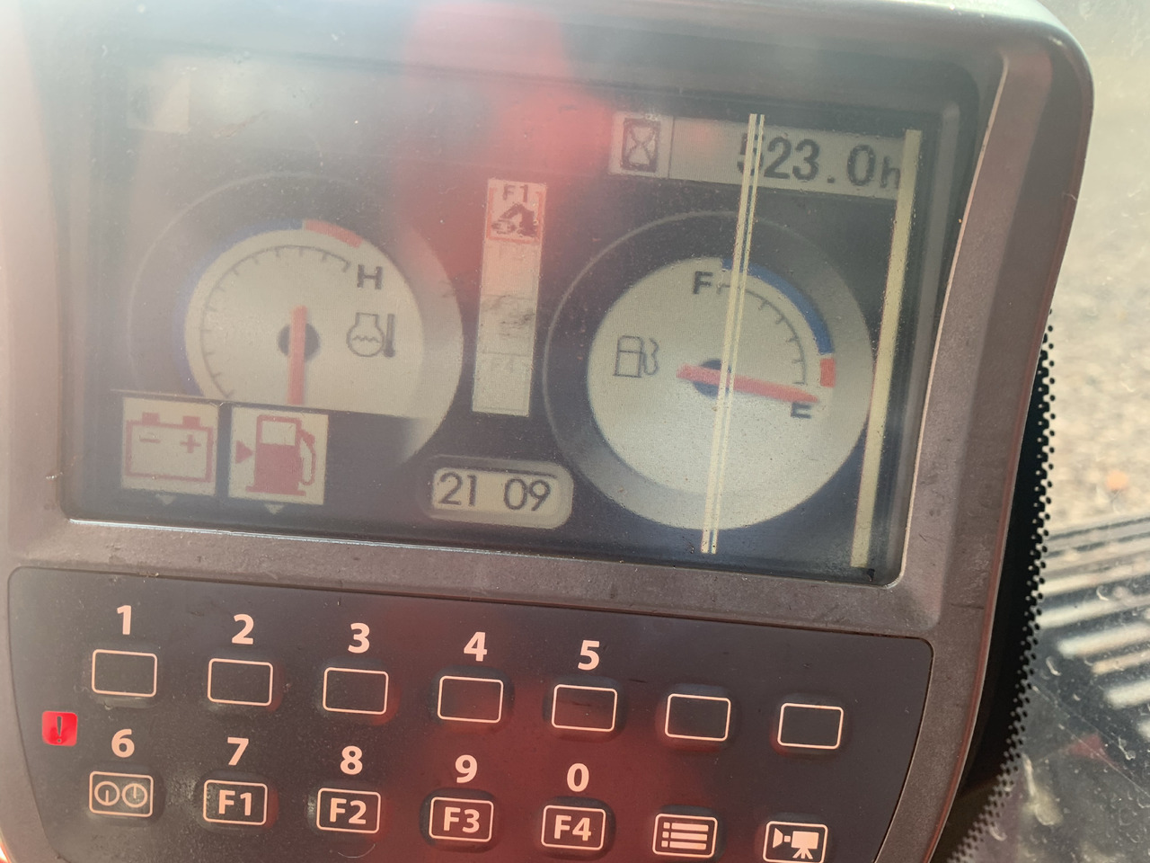 HITACHI ZX200-3 - מחפר סורק: תמונה 5 HITACHI ZX200-3 - מחפר סורק: תמונה 5