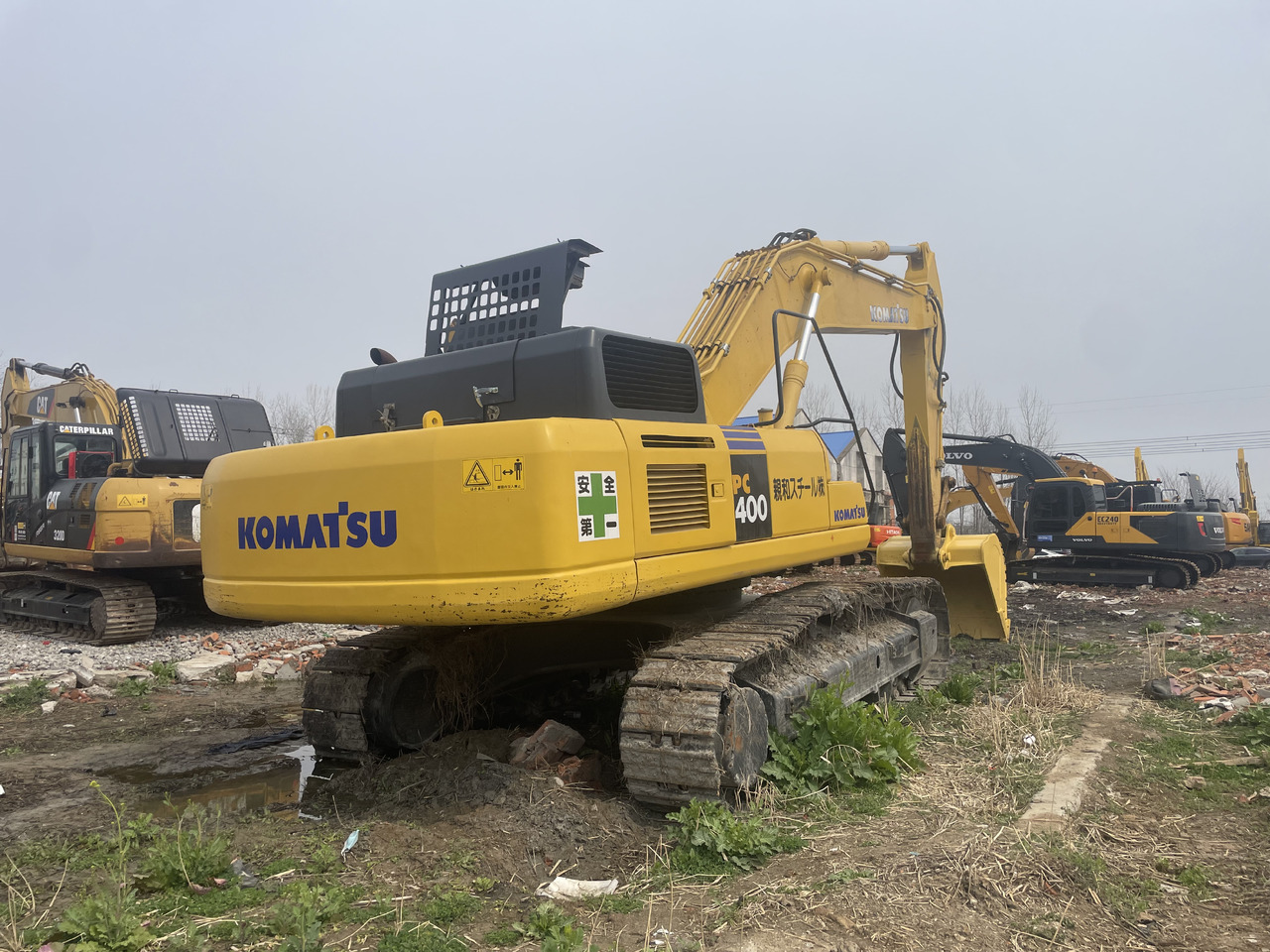 KOMATSU PC400-8R - מחפר סורק: תמונה 2 KOMATSU PC400-8R - מחפר סורק: תמונה 2