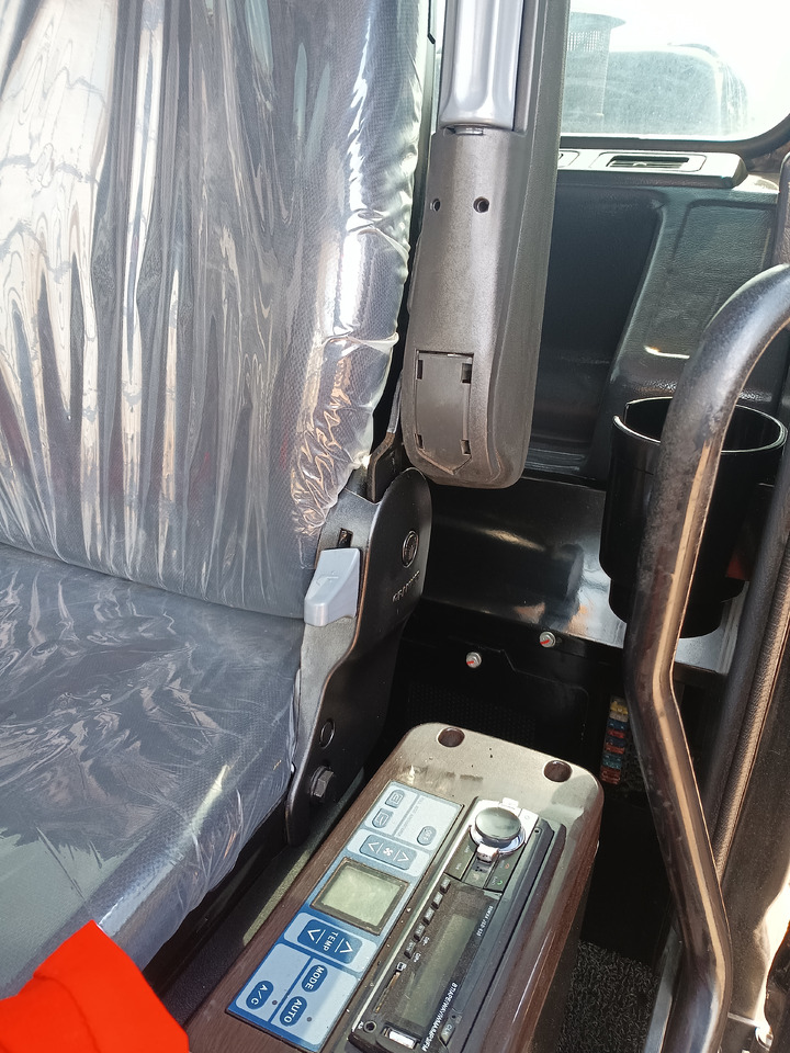 SANY SY335H - מחפר סורק: תמונה 5 SANY SY335H - מחפר סורק: תמונה 5