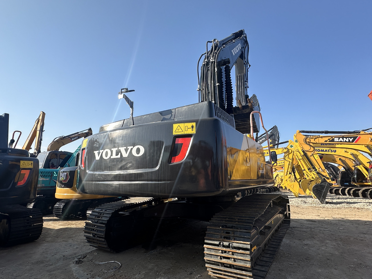 Volvo EC300DL - מחפר סורק: תמונה 2 Volvo EC300DL - מחפר סורק: תמונה 2