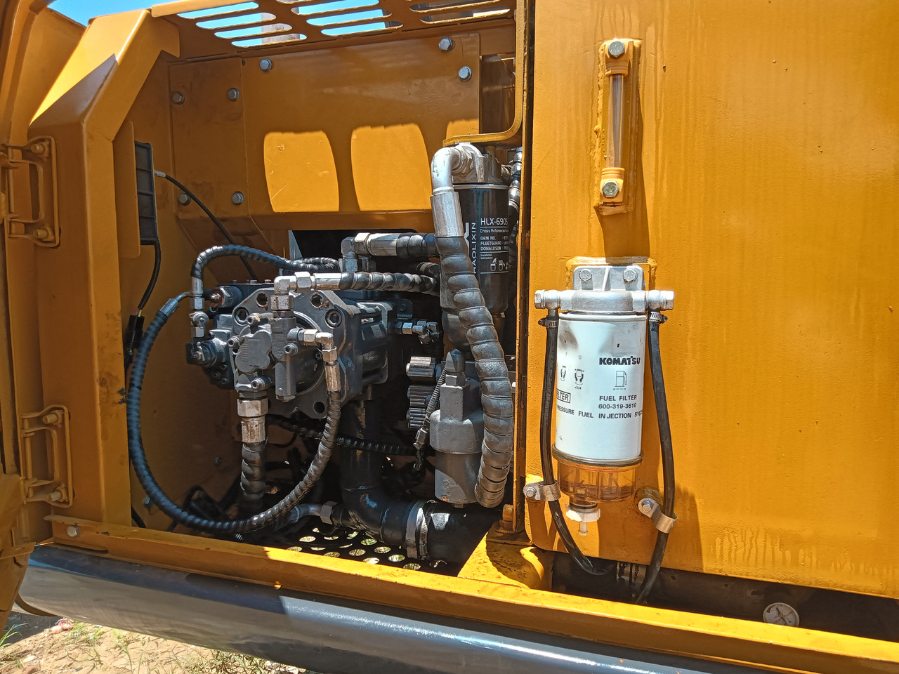 XCMG XE150WD - מחפר סורק: תמונה 2 XCMG XE150WD - מחפר סורק: תמונה 2